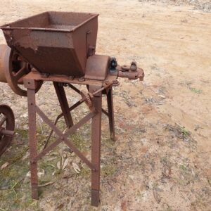 Vintage Corn Cracker