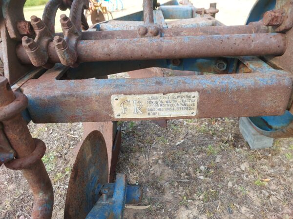 3 Mouldboard Plough - Image 3