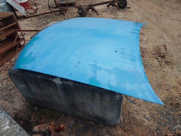 VR / VS Holden Bonnet
