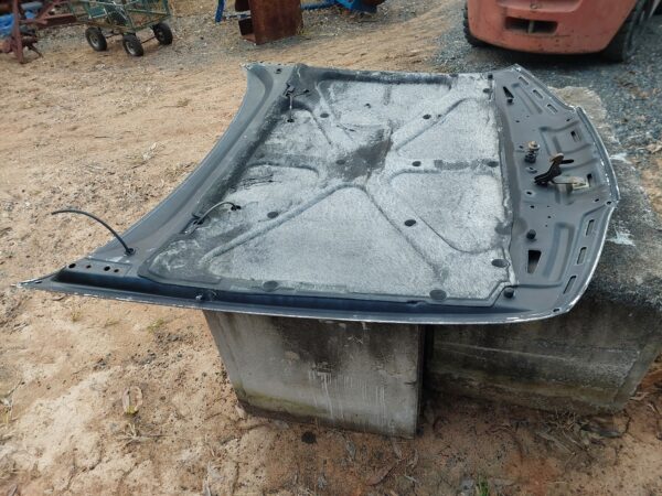 VR / VS Holden Bonnet - Image 7