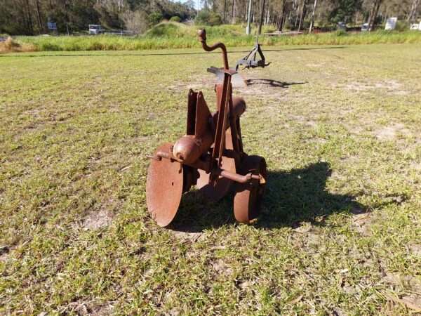3 PL Massey Ferguson 2 furrow Disc Plough - Image 5