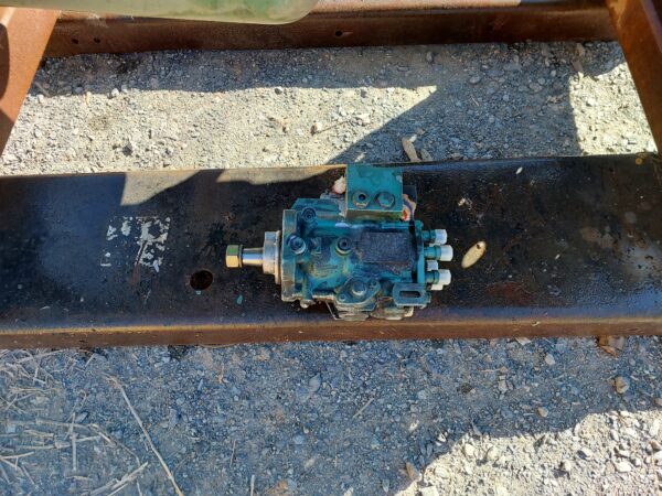Volvo D6B250 6 Cylinder Engine - Image 3