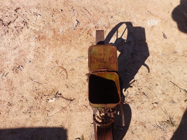 Single Row Planter Vintage - Image 6